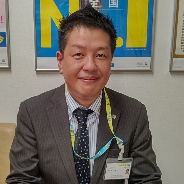 スクールマネージャーの村松です。